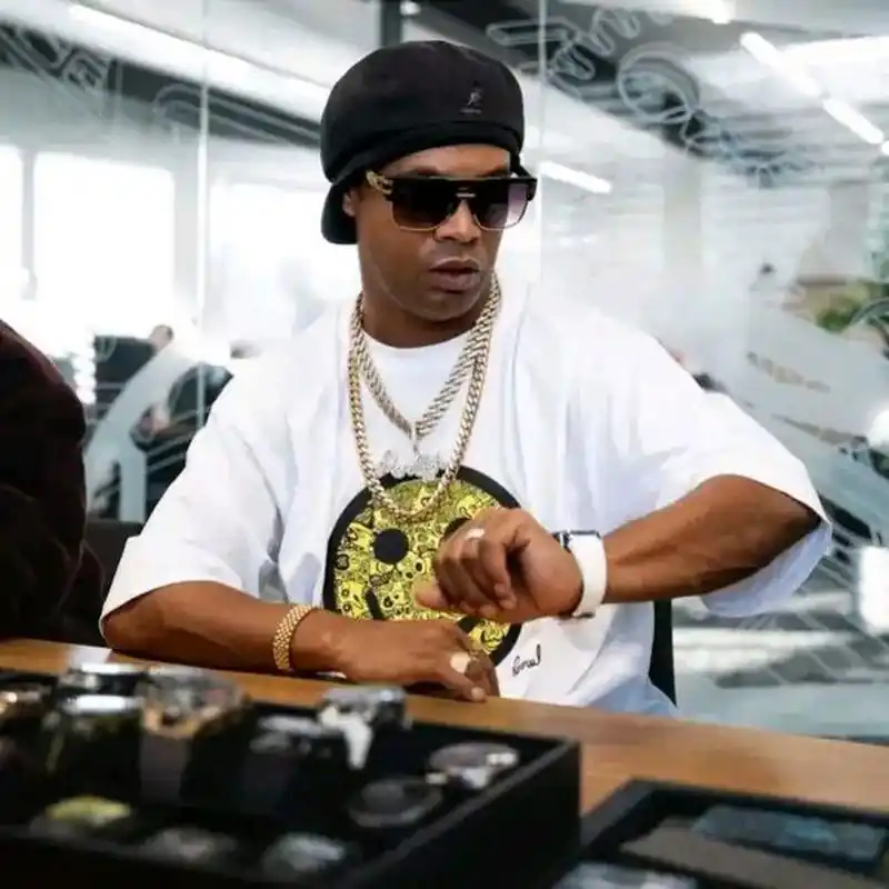 多名球星已 多名球星已