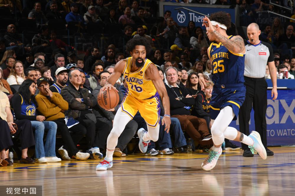 在赛场上 在赛场上