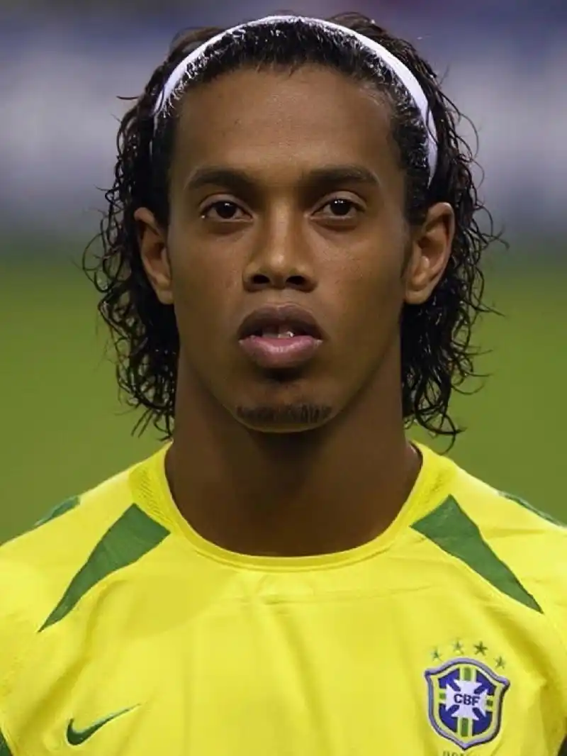 许多人对他 许多人对他