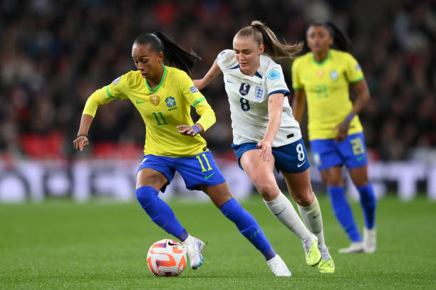 更是一次促 更是一次促