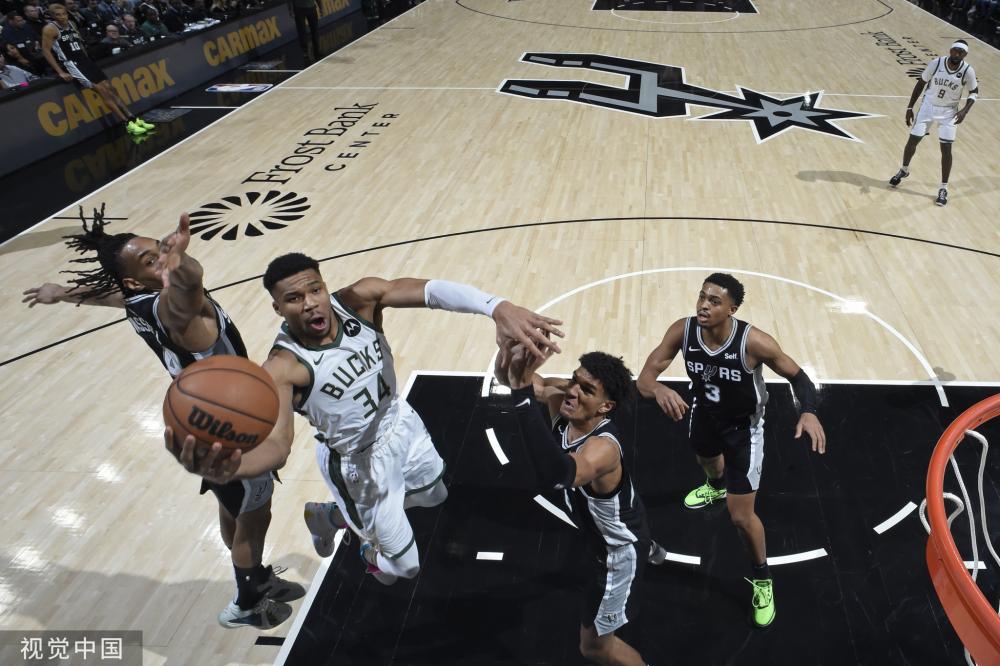 神与魅力在 神与魅力在